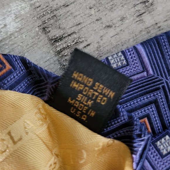 Robert Talbott Lavender Navy and Gray Geometric Print Silk Tie 56.… - Picture 8 of 9